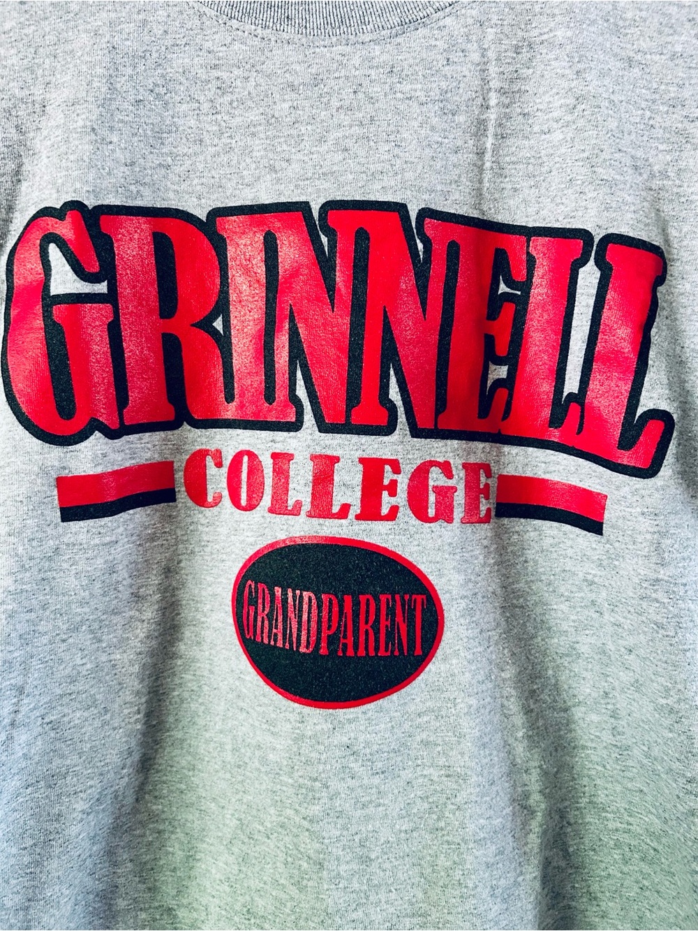 Grinnell College Champion Gray Black Red GRANDPARENT Short Sleeve Tshirt, size S - Picture 2 of 8
